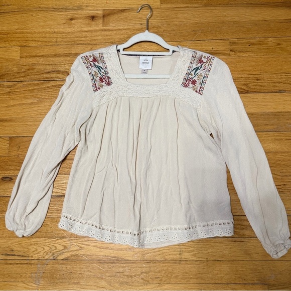 Knox Rose Tops - Knox Rose Cream Blouse with Floral Embroidery #0010